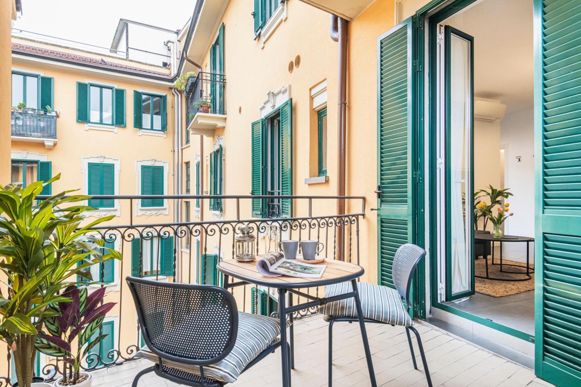 Easylife - Milano - G Emiliani 1 114 - Porta Romana, Milan